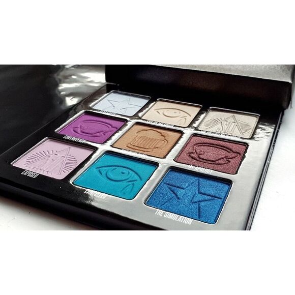 Jeffree Star Cosmetics Mini Controversy Eye Shadow Palette - Picture 2 of 5